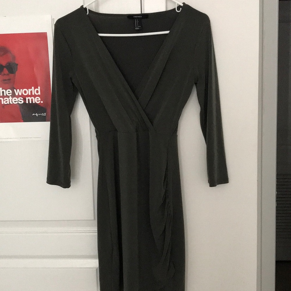 V neck bodycon dress